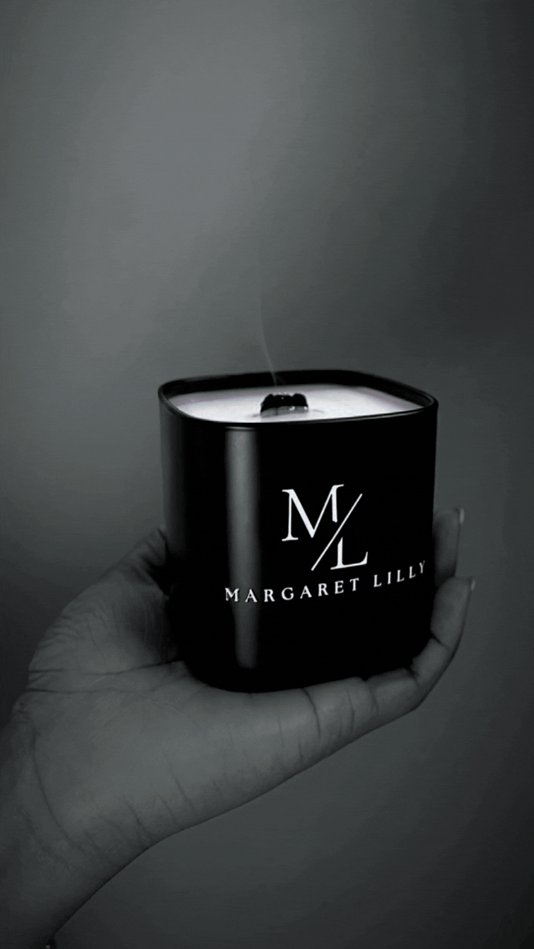 Fresh Linen Candle – Clean • Crisp • Light