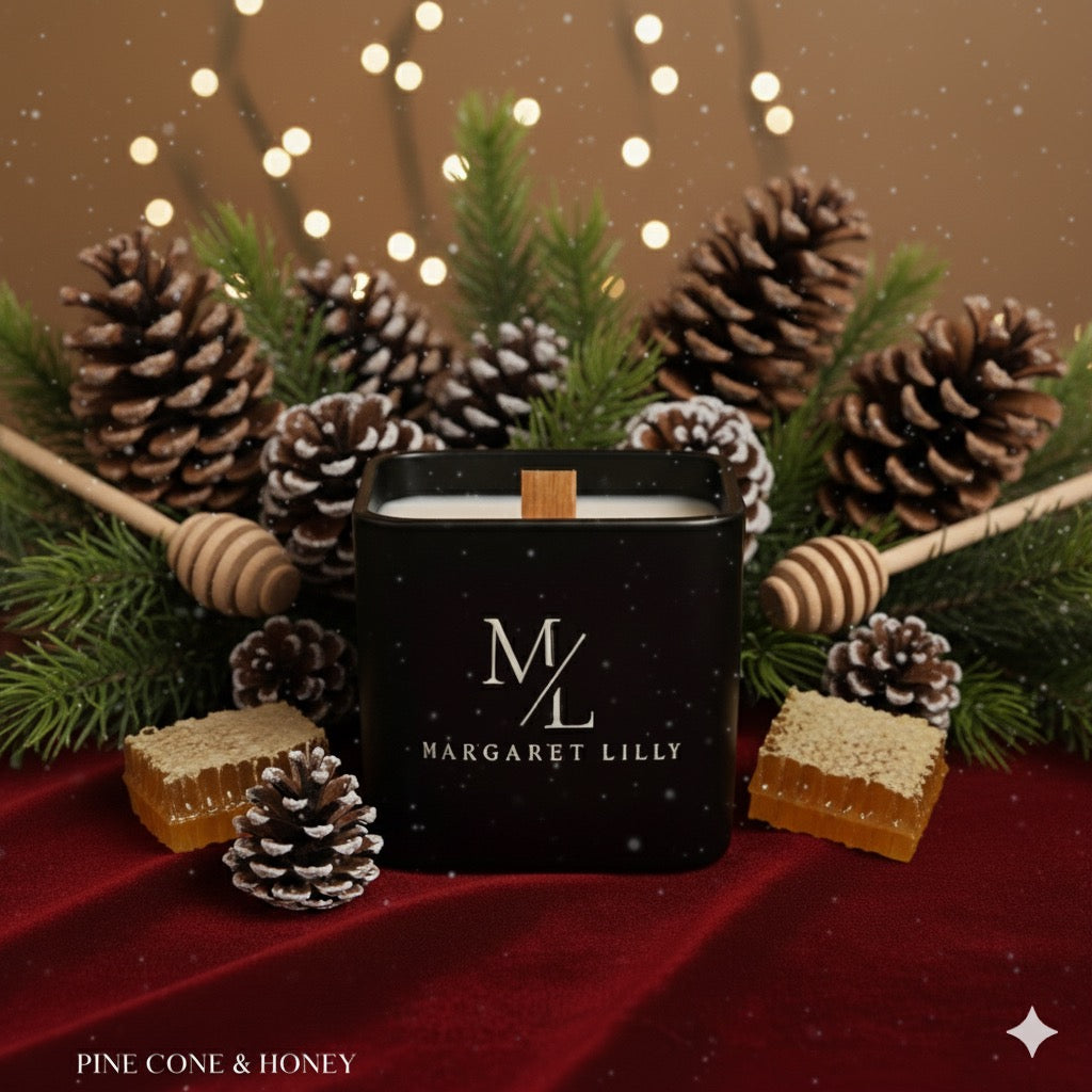Pine Cone & Honey Candle